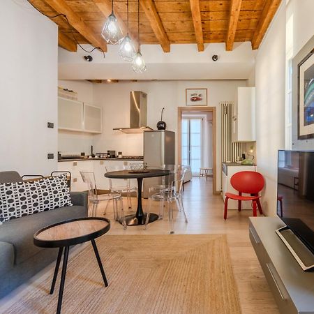 Crocetta Modern Flat Appartement Milaan Buitenkant foto